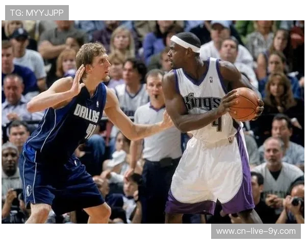 德克·诺维茨基：从德国小子到NBA传奇巨星的成长与辉煌历程