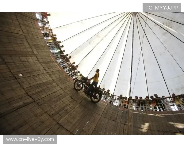 极限运动的魅力与挑战专访赵敏分享成功背后的故事与经验