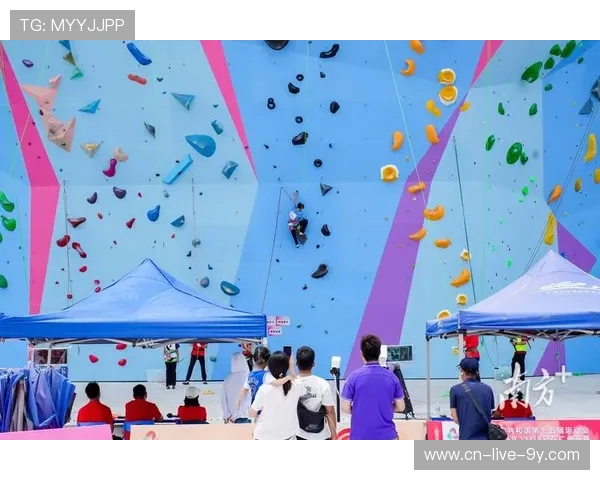 武汉攀岩队在极限运动会积分榜中以56分稳居第一名引发关注
